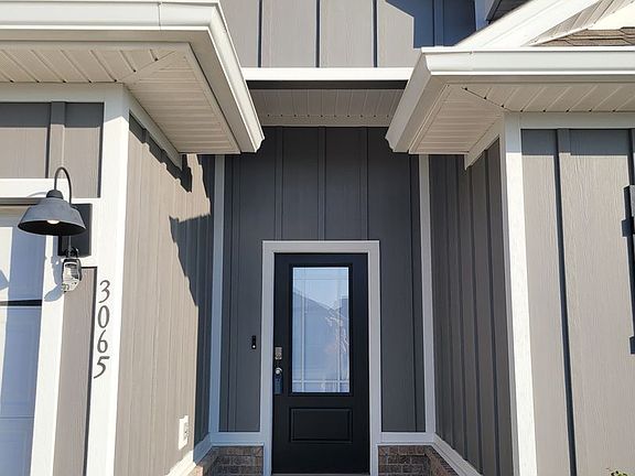 3rd image of 3065 Rachel Pl