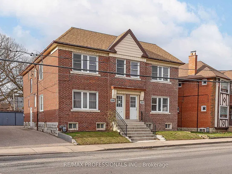 308 Jane St #MAIN — Photo 2
