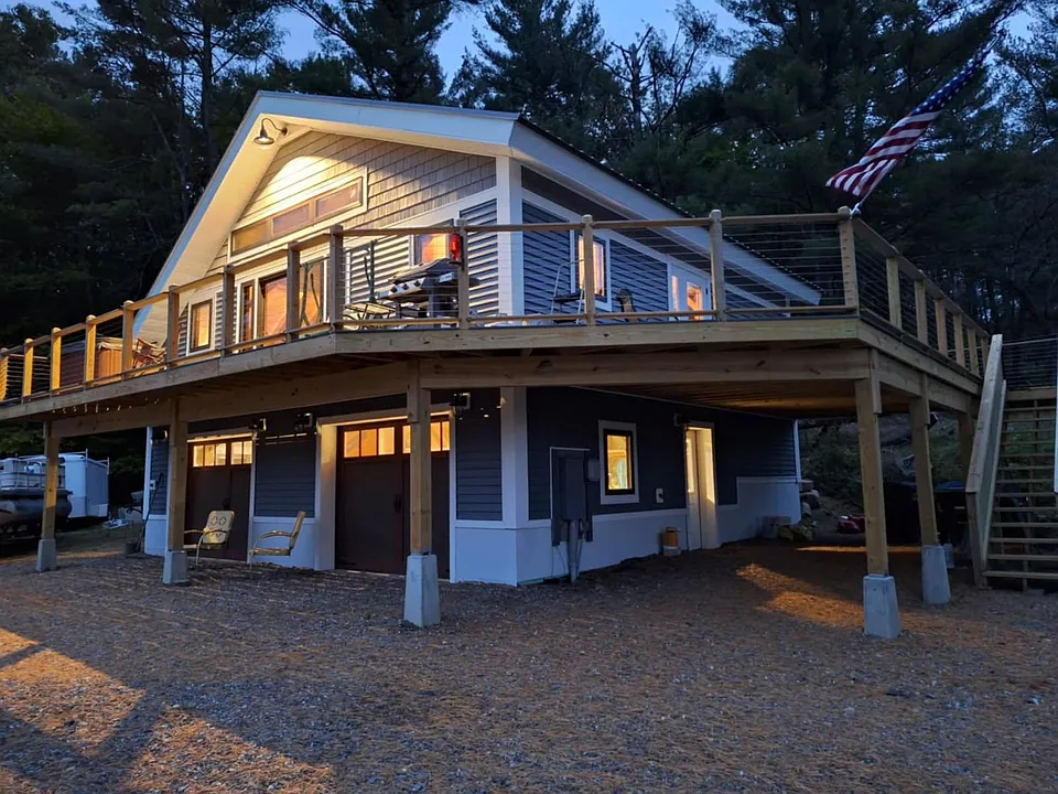 225 Redfield Rd