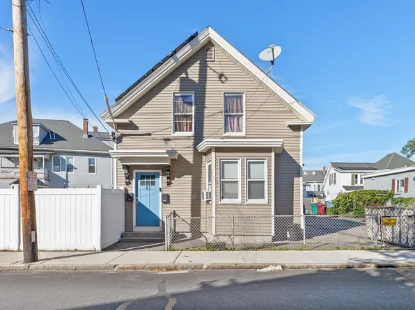 81 Liberty St, Lowell, MA 01851