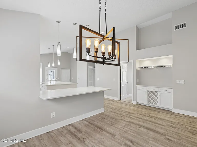 204 Crosstern Ct — Photo 19