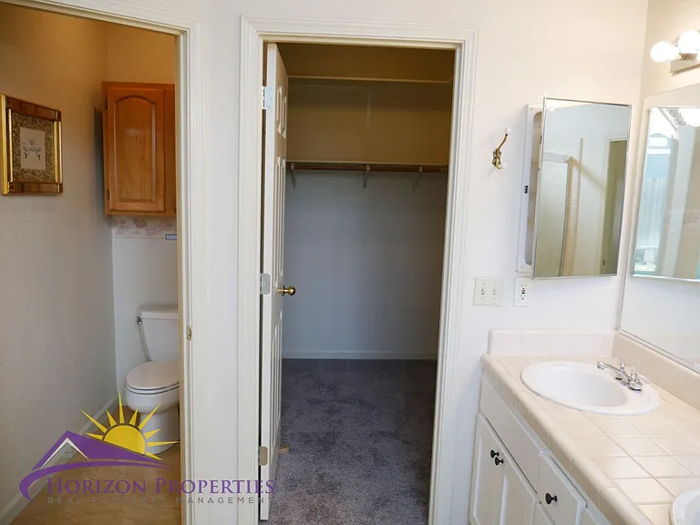 9472 Clementine Way — Photo 15