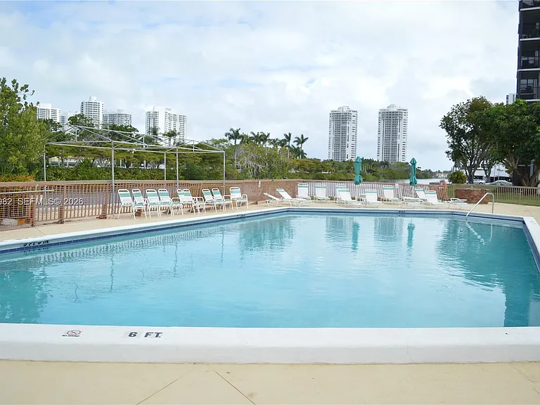 3401 N Country Club Dr #504 — Photo 17
