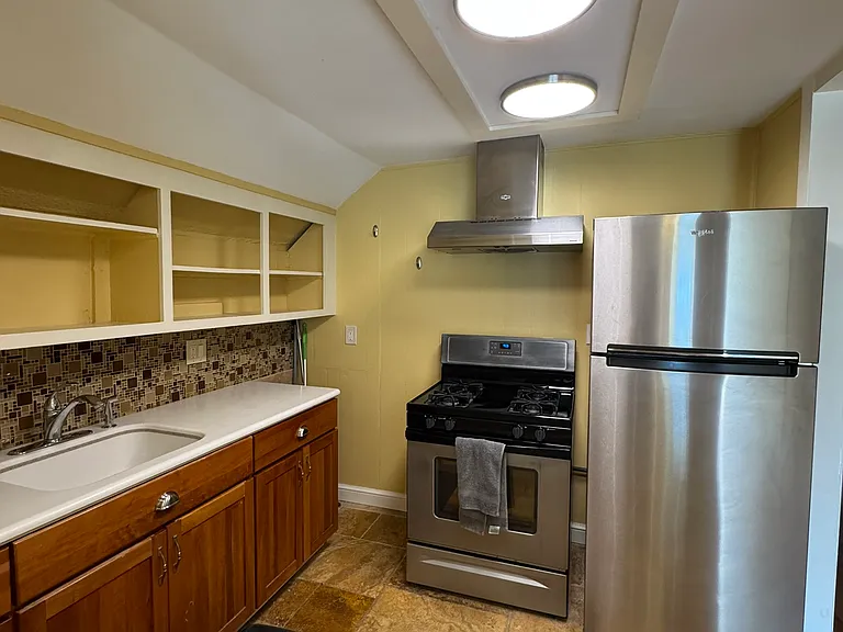 95 South St #3L — Photo 4