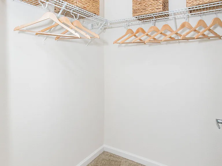 Mission Place Apartments — Photo 15