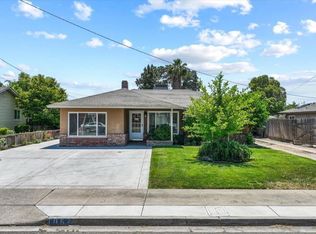 1057 E East St, Oakdale, CA 95361