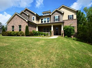 3105 Umstead View Dr, Raleigh, NC 27607