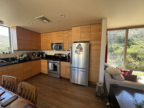 4th image of 8833 S Kellner Canyon Rd