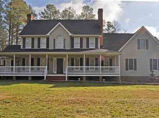 330 Antler Pond Dr, Powhatan, VA 23139