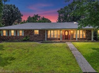 404 Ridge Dr, Sallisaw, OK 74955