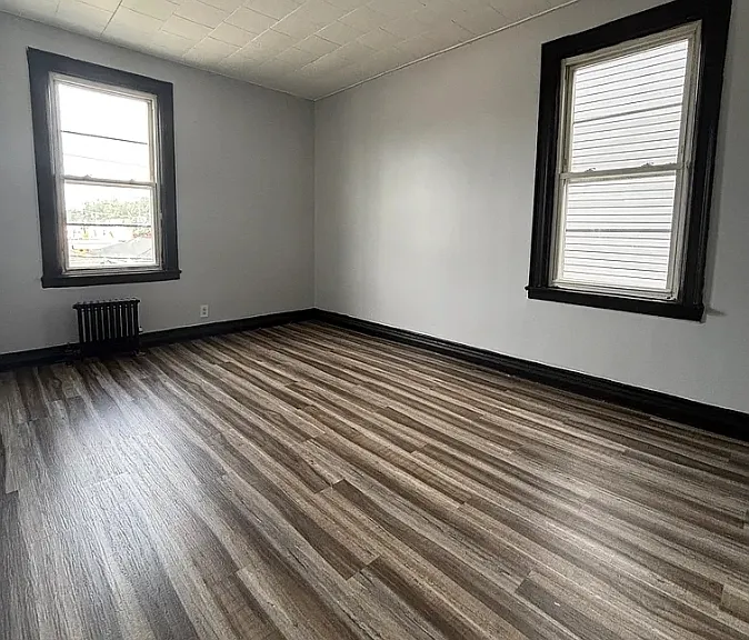 214 Mallory Ave #5-A — Photo 4