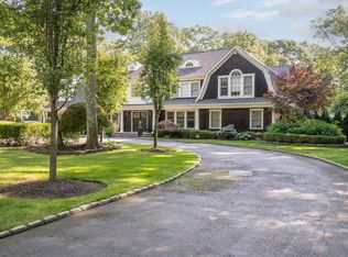 55 Cecilia Dr, Syosset, NY 11791