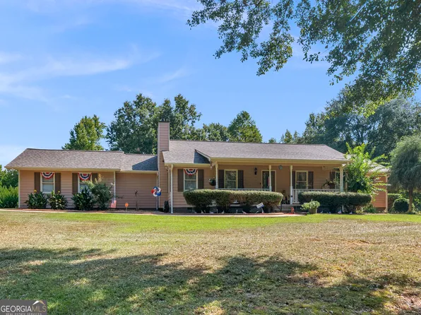 837 Sunset Dr, Locust Grove, GA 30248