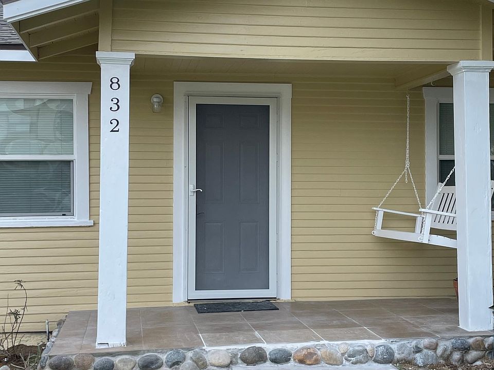 1st image of 832 Sartori Ave