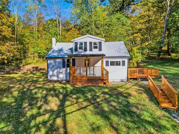 8146 Pritchard Ave, Lisbon, OH 44432