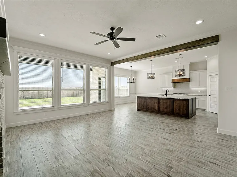 4209 Erika Ct — Photo 7