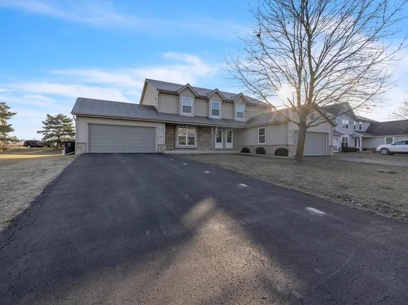 301 North 8th STREET, Waterford, WI 53185