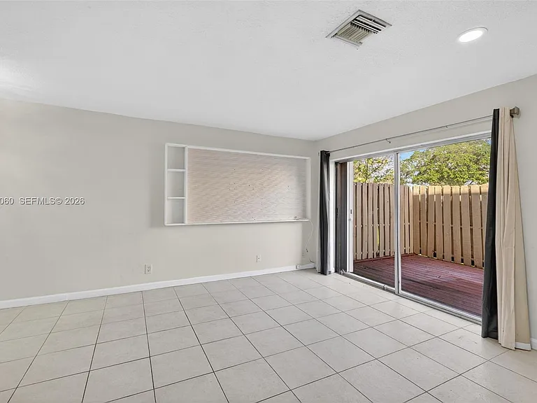 5843 Woodlands Blvd #5843 — Photo 14
