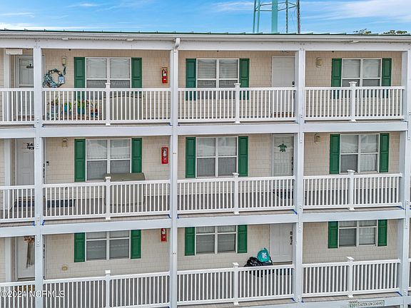 3rd image of 105 SE 58th Street #6302