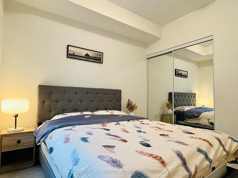28 Freeland St #803 — Photo 25