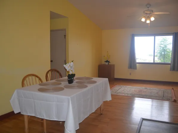 130 Olopua Pl, Lanai City, HI 96763