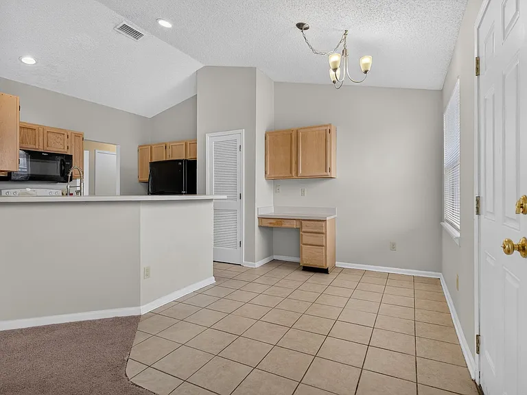 400 Ashcroft Landing Dr — Photo 15