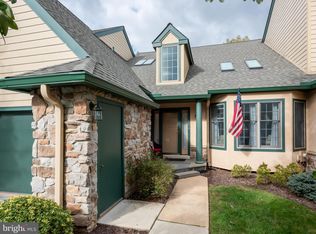 1296 Robynwood Ln, West Chester, PA 19380