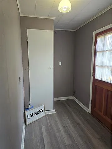313 Barton Ave — Photo 11