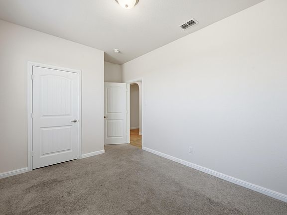 3rd image of 4409 Chicory Ct