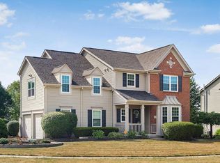 6483 Beaumont Sq, Lewis Center, OH 43035