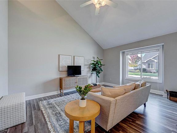 4th image of 1213 Salwa Ln