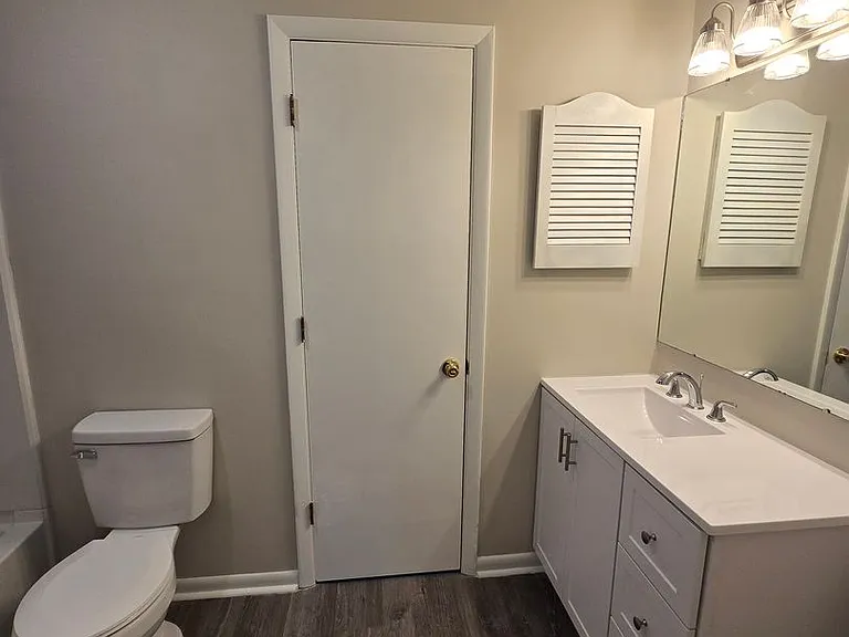 1021 Wood Creek Dr #6 — Photo 13