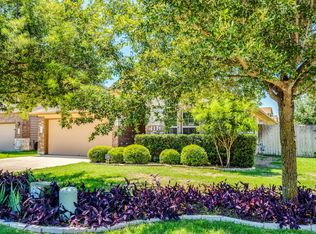 101 Beargrass Dr, Kyle, TX 78640