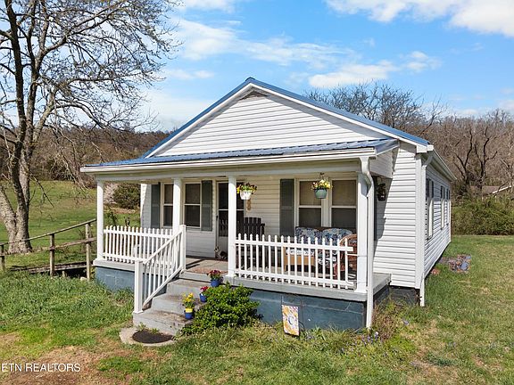 2nd image of 385 Hubbs Grove Rd