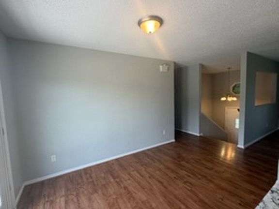 5th image of 20380 Simmons Rd