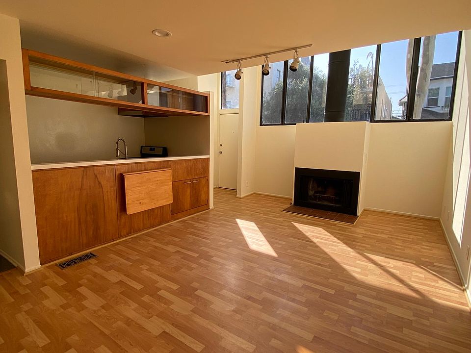 1st image of 37 Brooks Ave