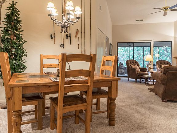 3rd image of 281 Wimbledon Dr APT 8
