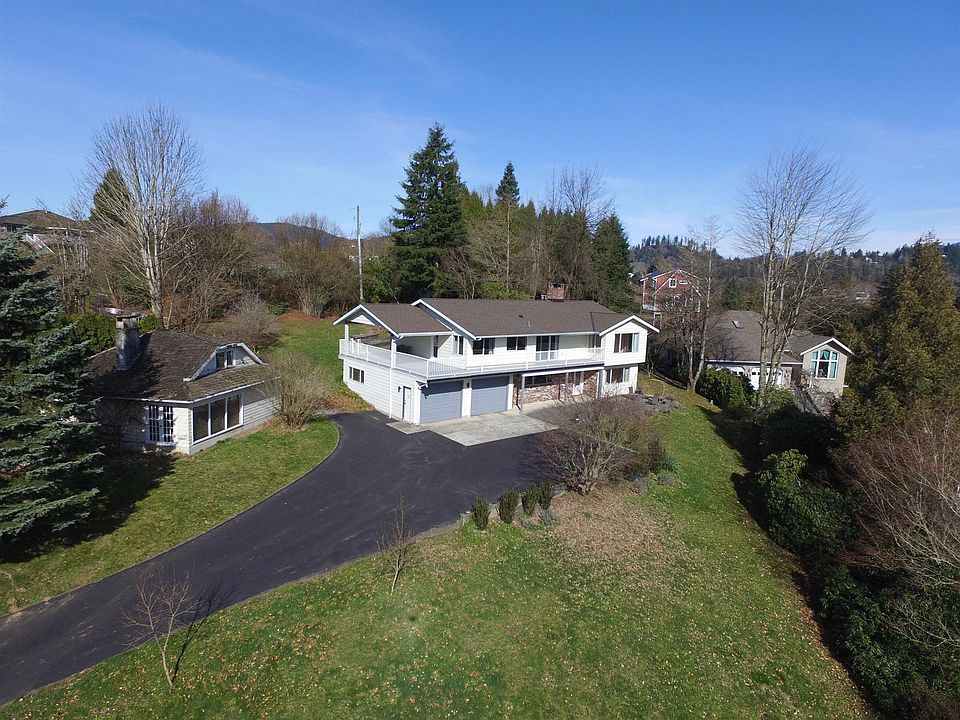 1st image of 34639 Dunn St