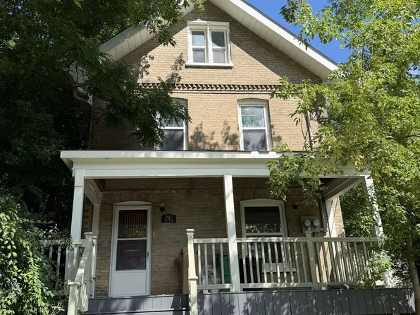 242 Dublin St, Peterborough, ON K9H 3B8