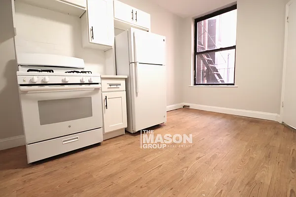 Rented by Mason Group LLC | media 9