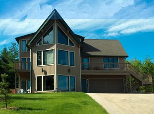 4655 Sonseeahray Dr, Hubertus, WI 53033