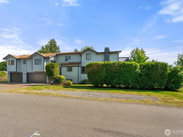 11056 Phinney Avenue N, Seattle, WA 98133