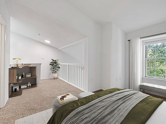 5th image of 1623 Parkridge Cir #2902-484