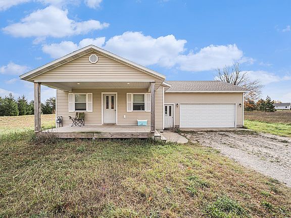 2nd image of 8361 King Arthurs Ct
