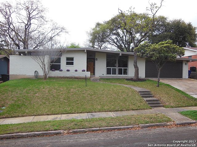 1st image of 350 Montfort Dr