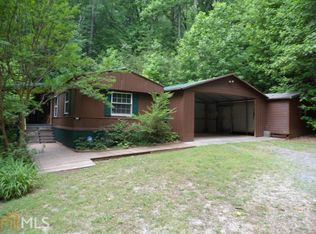 206 Oakridge Dr, Cleveland, GA 30528