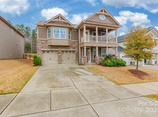 10118 Castlebrooke Dr, Concord, NC 28027