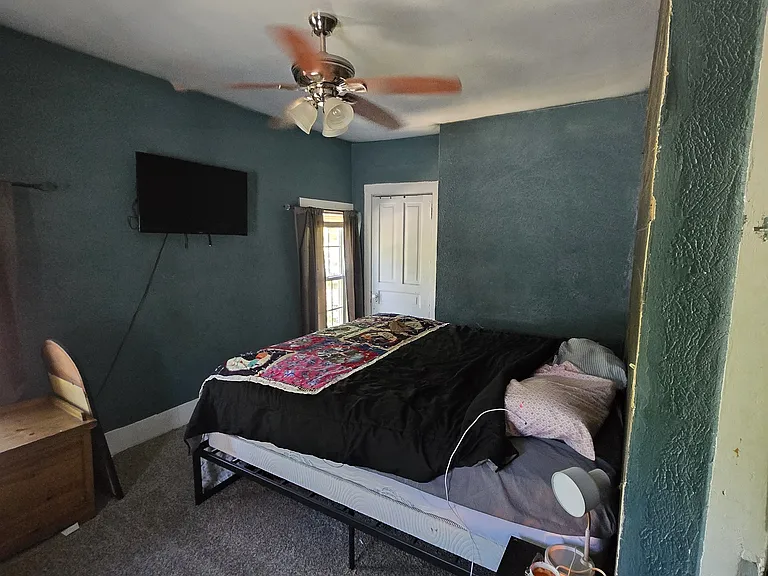 18 Wendell St — Photo 11