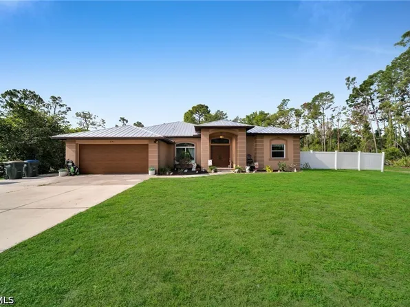 3241 Tropicaire Blvd, North Port, FL 34286