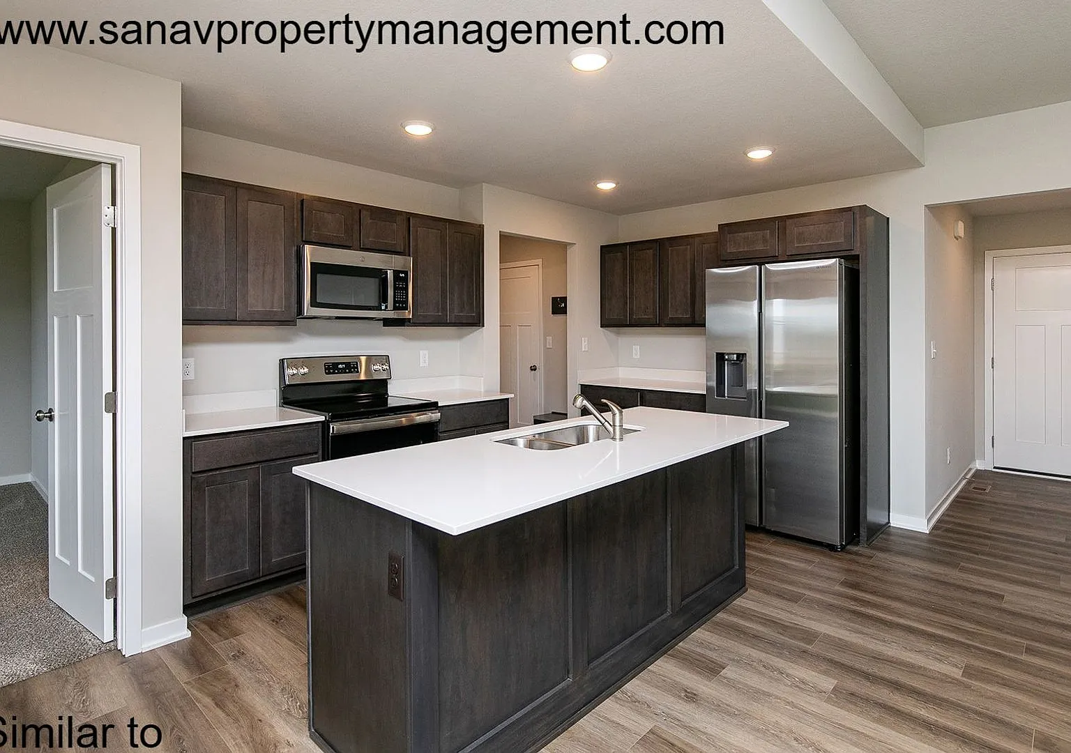 "Welcome to Your Spacious Sanctuary: Ranch Living at Its Finest! — Photo 2